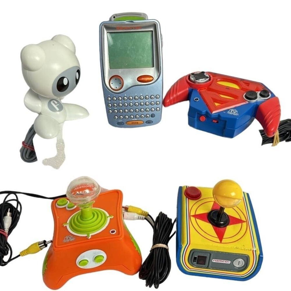 Lot Of 5 Retro Vintage Portable‎ Handheld Video Games Jakks Pacific Plug & Play